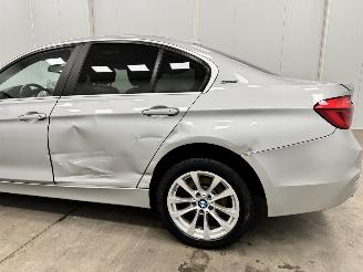 BMW 3-serie 330e Autom. Executive Navi Clima picture 20