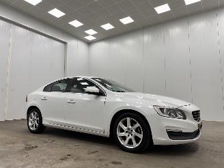  Volvo S-60 2.0 D4 Autom. Momentum Navi Clima 2015/1