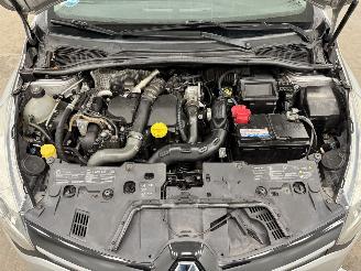 Renault Clio Estate 1.5 dCi Expression Navi Airco picture 14