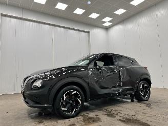 Nissan Juke 1.0 DIG-T N-Connecta Clima picture 4