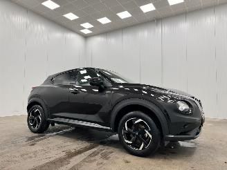 krockskadad bil auto Nissan Juke 1.0 DIG-T N-Connecta Clima 2023/1