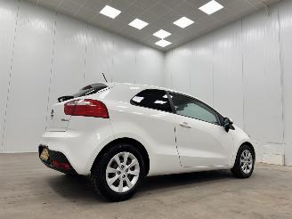 Kia Rio 1.2 CVVT Plus Pack Navi Airco picture 2