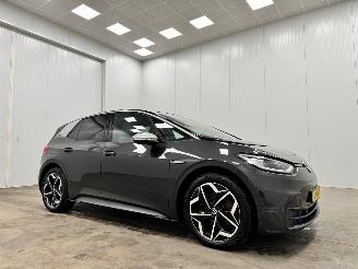 uszkodzony samochody osobowe Volkswagen ID.3 First Plus 58 kWh 2020/12