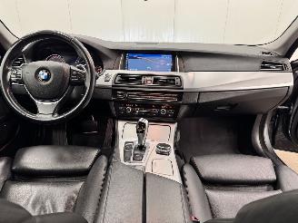 BMW 5-serie 520i Autom.Luxury Navi Clima picture 11