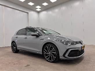 Damaged car Volkswagen Golf 2.0 TDI R-Line Panoramadak 5-drs Airco 2020/4