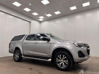 Schade bestelwagen Isuzu D-Max 1.9d Autom. DC 4-WD Clima 2025/2