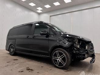 damaged commercial vehicles Mercedes V-klasse 300d 4Matic Autom. Lang DC AMG Navi Clima 2025/8