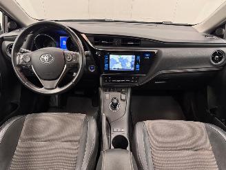 Toyota Auris Touring Sport 1.8 Hybrid Navi Clima picture 11