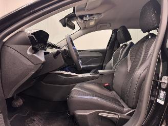 Peugeot 308 SW 1.2 PureTech Autom. Allure Navi Clima picture 7