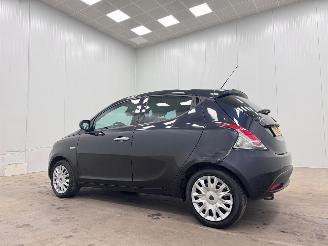 Lancia Ypsilon 0.9 TwinAir Gold Airco picture 3