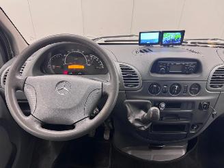 Mercedes Sprinter 311 CDI Horsetruck picture 14