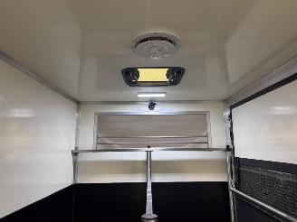 Mercedes Sprinter 311 CDI Horsetruck picture 11