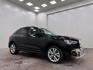 Schadeauto Audi Q3 35 TFSI S-Tronic S-Line Navi Clima 2025/6