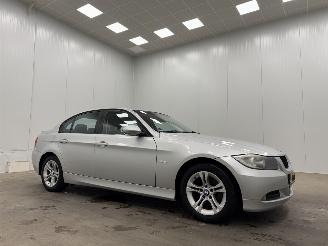 Coche accidentado BMW 3-serie 318i Navi Airco 2006/3