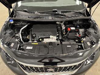 Peugeot 3008 1.2 Autom. PureTech Executive Navi Clima picture 15