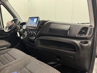 Iveco Daily 35-180 Hi-Matic 3.0 L2H2 Navi Clima picture 12