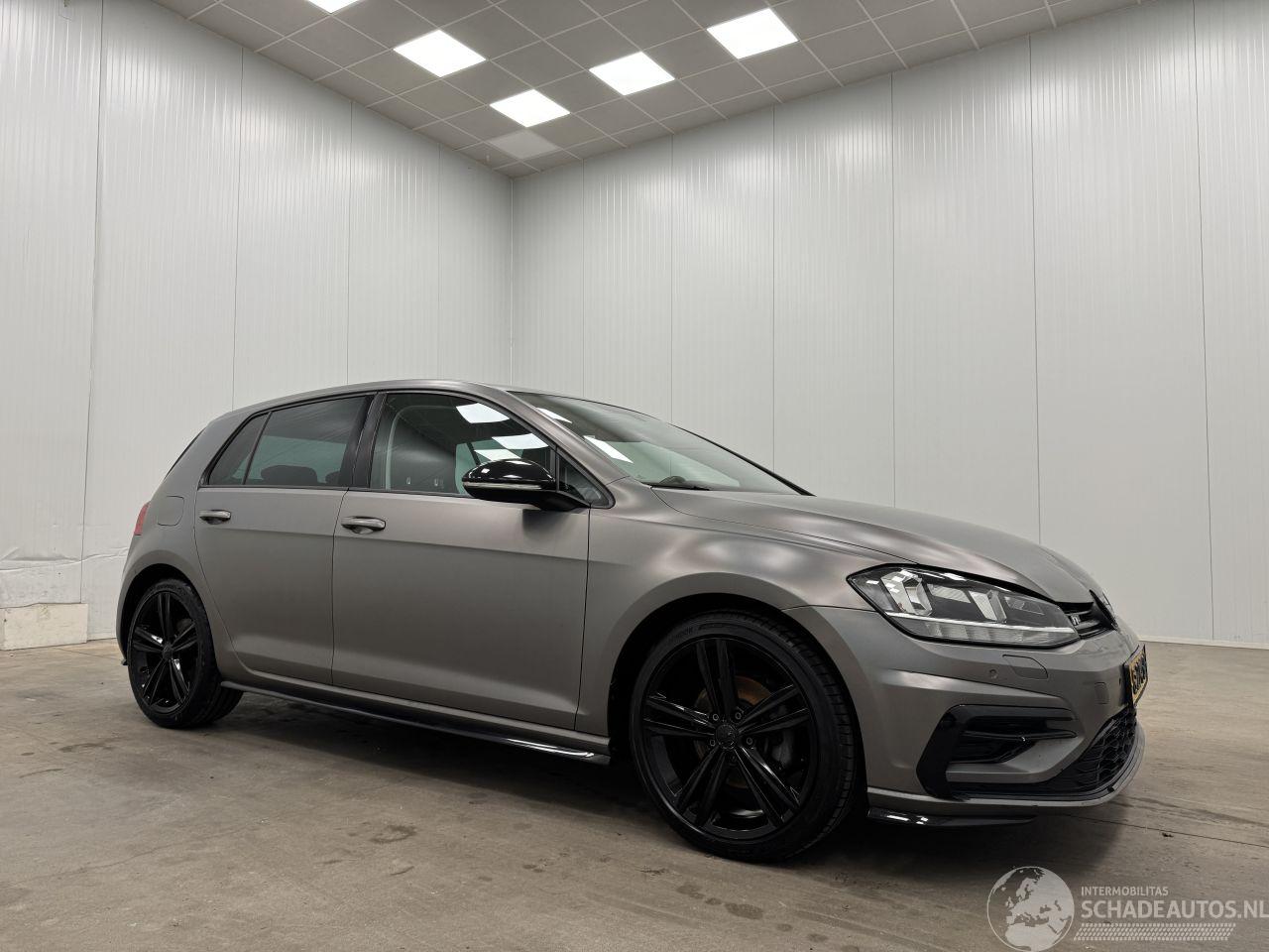 Volkswagen Golf 1.4 TSI Business R Navi Clima