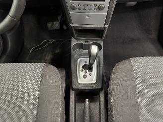 Opel Meriva 1.8i Autom. Cosmo Clima picture 13