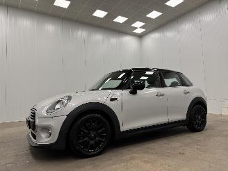 Mini Cooper 1.5i Autom. Cooper Pepper 5-drs Navi Clima picture 3