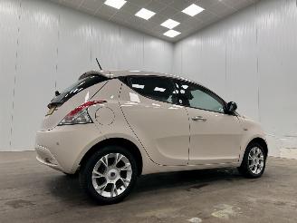 Lancia Ypsilon 1.2 Opening Edition Navi Airco picture 2