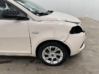 Lancia Ypsilon 1.2 Opening Edition Navi Airco picture 18