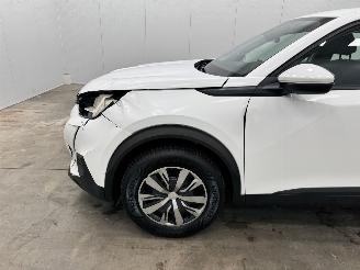 Peugeot 2008 1.2 PureTech Active Navi Clima picture 18