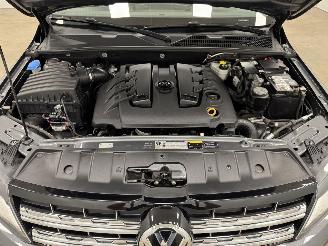 Volkswagen Amarok 3.0 TDI DSG 190kw 4WD DC Navi Clima picture 17