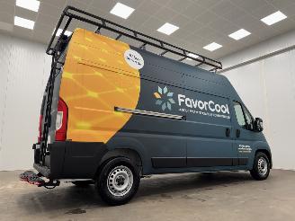 Peugeot Boxer 35 2.2 BlueHDI Autom. L3H3 Navi Clima picture 2