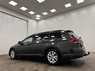 Volkswagen Passat Variant 1.5 TSI DSG Clima picture 3