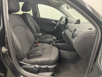 Audi A1 Sportback 1.0 TFSI S-Line Edition Navi Clima picture 9