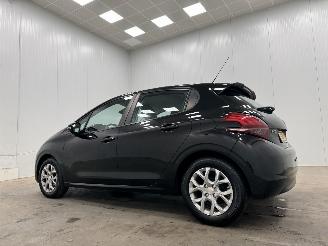 Peugeot 208 1.2 PureTech Active 5-drs Navi Clima picture 3