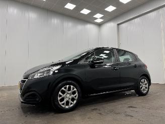 Peugeot 208 1.2 PureTech Active 5-drs Navi Clima picture 4