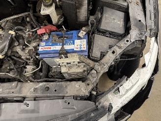 Nissan Qashqai 1.2 N-Connecta Panoramadak Navi Clima picture 17
