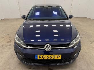 Volkswagen Golf 1.5 TSI R-Line Panoramadak 5-drs Navi Clima picture 5