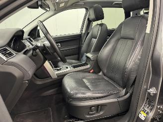 Land Rover Discovery Sport 2.0 TD4 Autom. Panoramadak Luxury Navi Clima picture 9