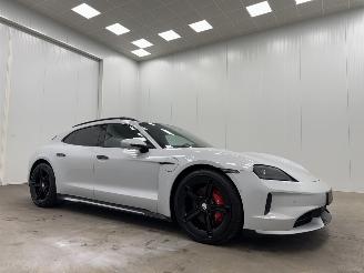 krockskadad bil auto Porsche Taycan 4S Sport Tourismo Panoramadak Navi Clima 2024/9