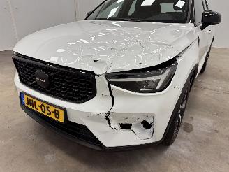 Volvo XC40 2.0 B4 Autom. Plus Dark Navi Clima picture 20