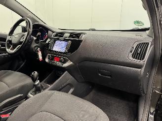Kia Rio 1.4 CRDi ExecutiveLine 5-drs Navi Clima picture 12