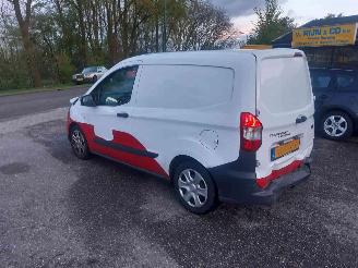 Ford Courier Transit Courier Van 1.5 TDCi picture 4