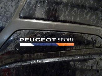 Peugeot 208 208 GTI 1.6 THP 200 picture 4