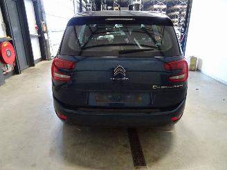 Citroën C4-picasso 1.2 THP picture 2