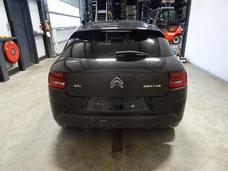 Citroën C4 cactus 1.2 VTI AUTOMAAT picture 3