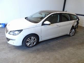 Peugeot 308 SW 1.2 THP AUTOMAAT picture 4