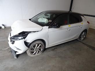 damaged passenger cars Opel Corsa 1.2 THP 2020/8