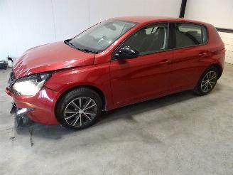 Peugeot 308 1.2 THP picture 1