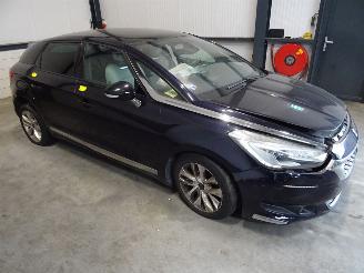 Salvage car Citroën DS5 1.6 THP AUTOMAAT 2016/4