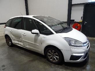 Citroën C4-picasso 1.6 VTI picture 4