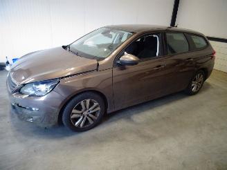 Peugeot 308 BREAK 1.6 HDI picture 3