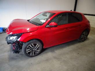 Salvage car Peugeot 208 1.2 THP 2021/7