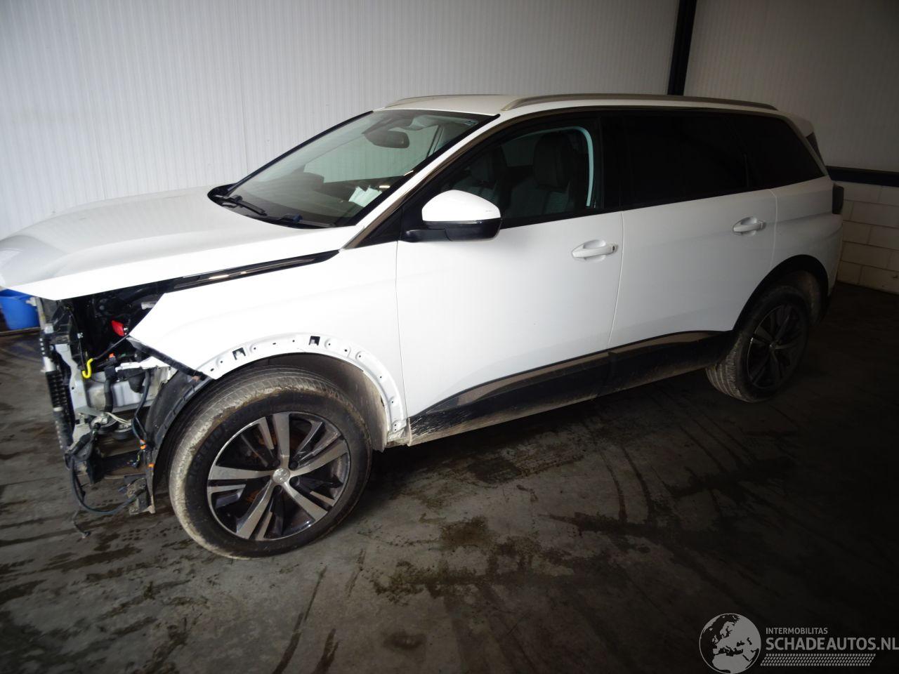 Peugeot 5008 1.2 THP